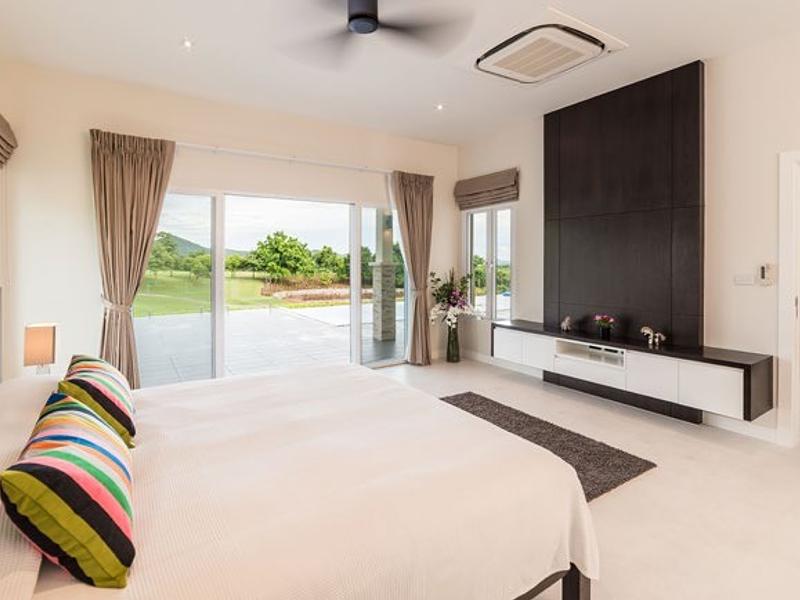 North Point Villa, 3-Bed Single-Storey Pool Villa on the North Course — photo 6