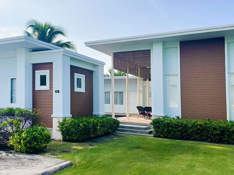 Resort Villa #56, 2-Bed Pool Villa at Black Mountain — photo 1